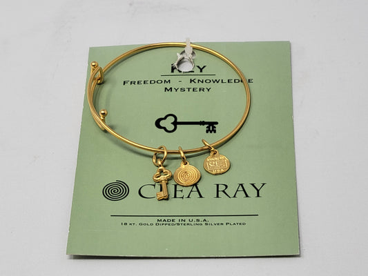 Key Charm Bracelet Gold (color)