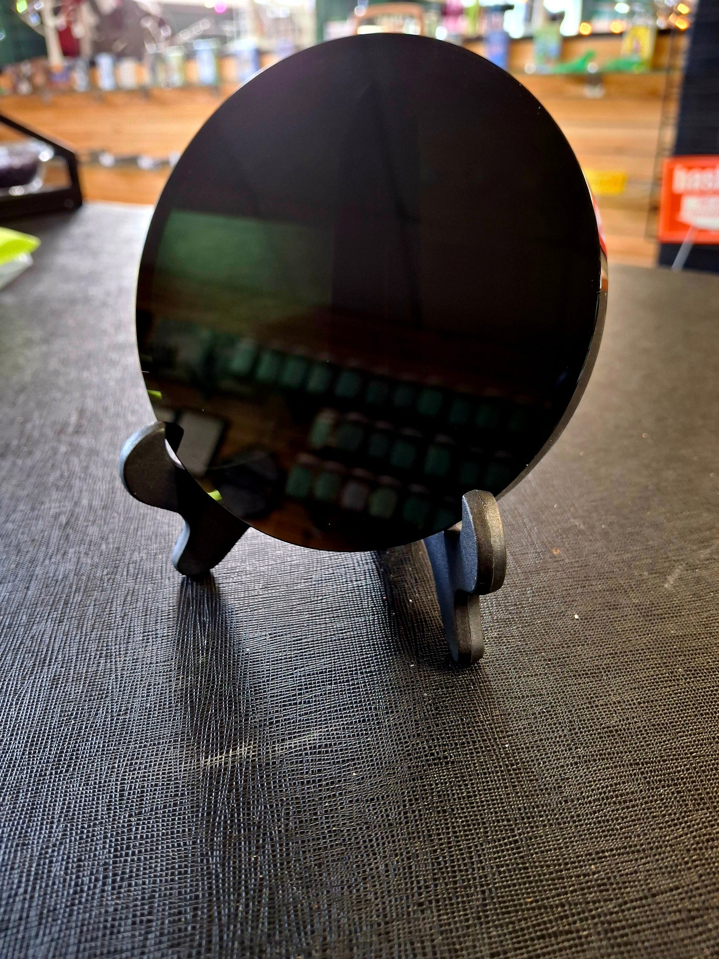Obsidian Scrying Mirror 12 cm w/ Stand