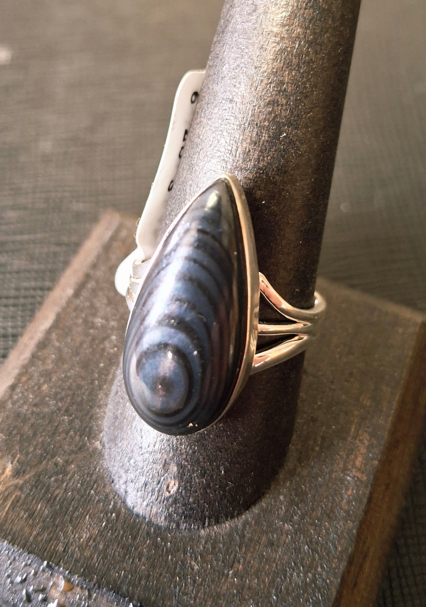 Ring - Psilomelane in Silvaria (size 9)