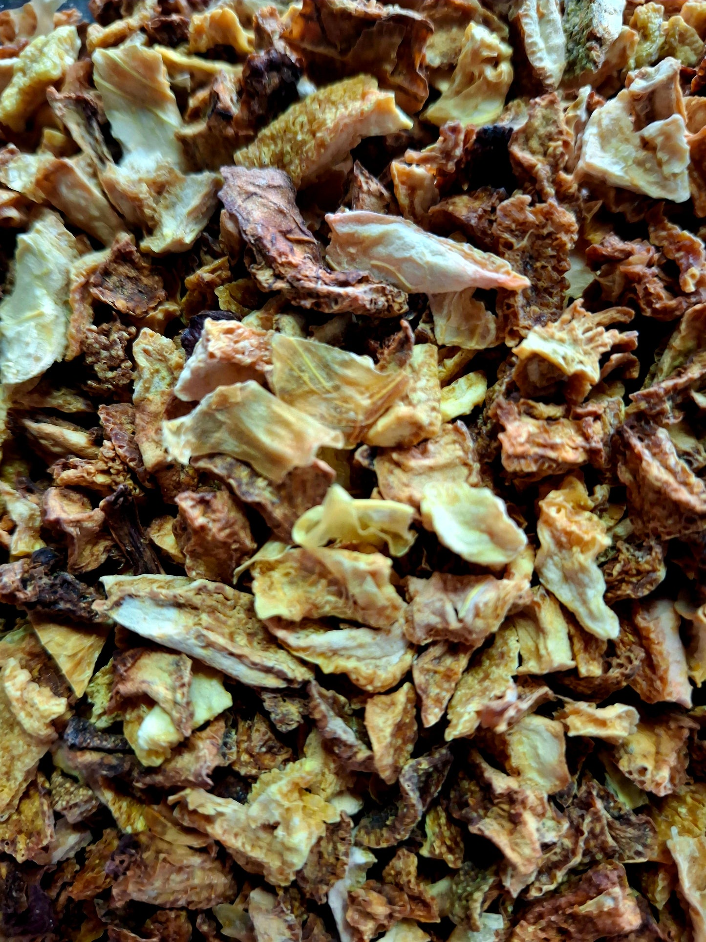 Lemon Peel (Cirus limonum)