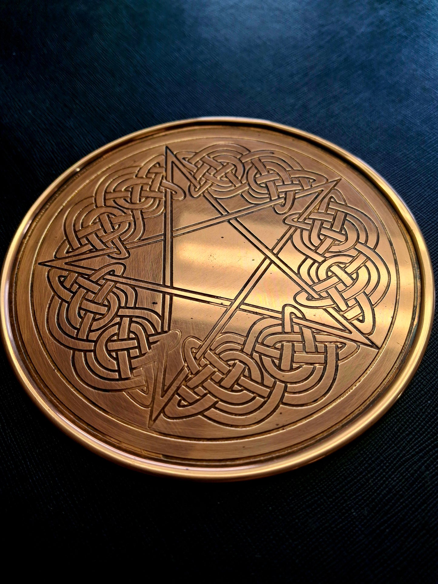 Celtic Altar Pentacle (Plate) w/Celtic Knots in Copper 6"