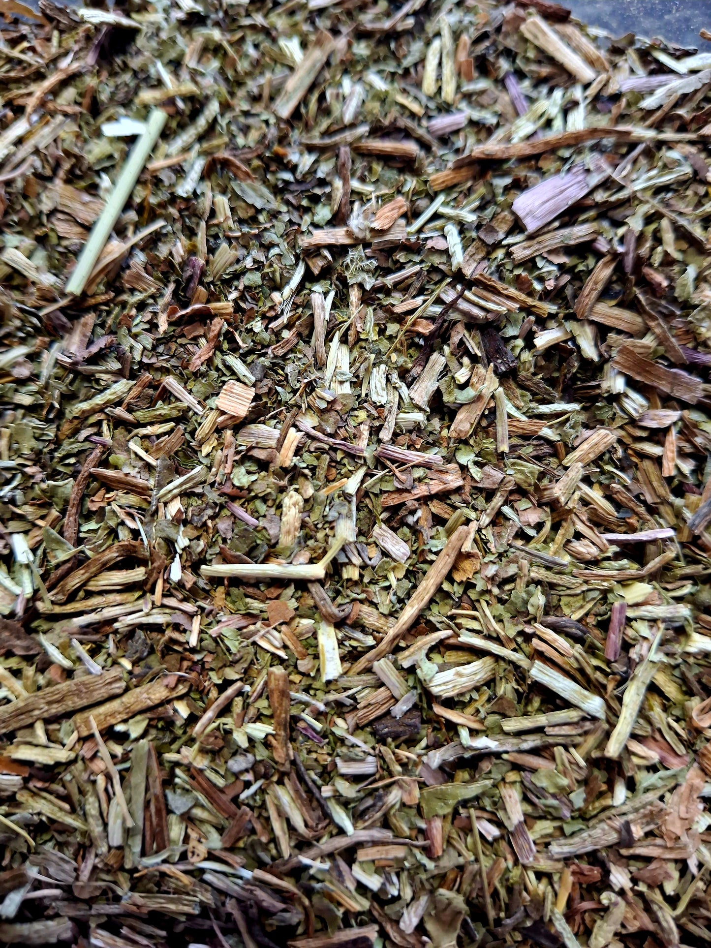 Dandelion Leaf (Taraxacum officinale)