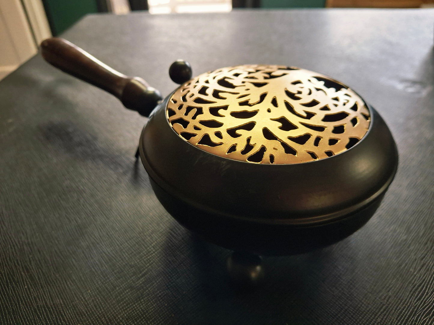 Tree of Life Metal Charcoal Burner with Wooden Handle 11"L – Decorative Incense Burner for Resin, Sage & Bakhoor