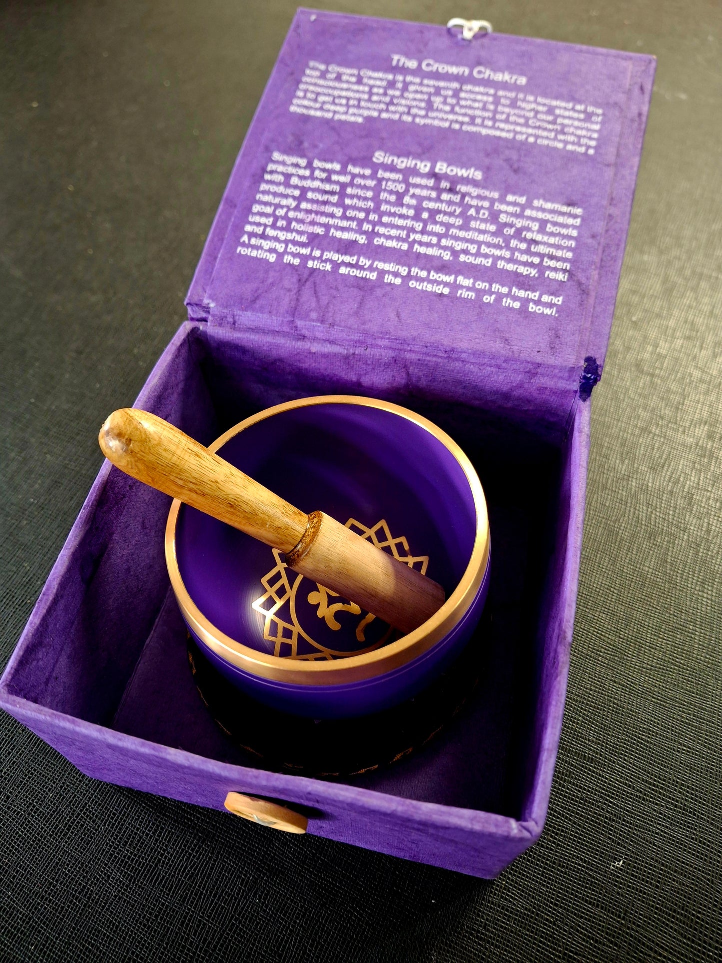 7 Chakra Crown Singing Bowl, Brass 3"D