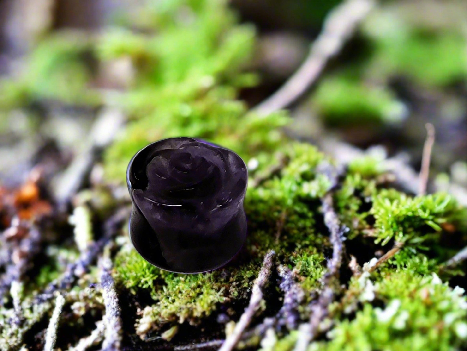 Amethyst plug 00 GA 10mm