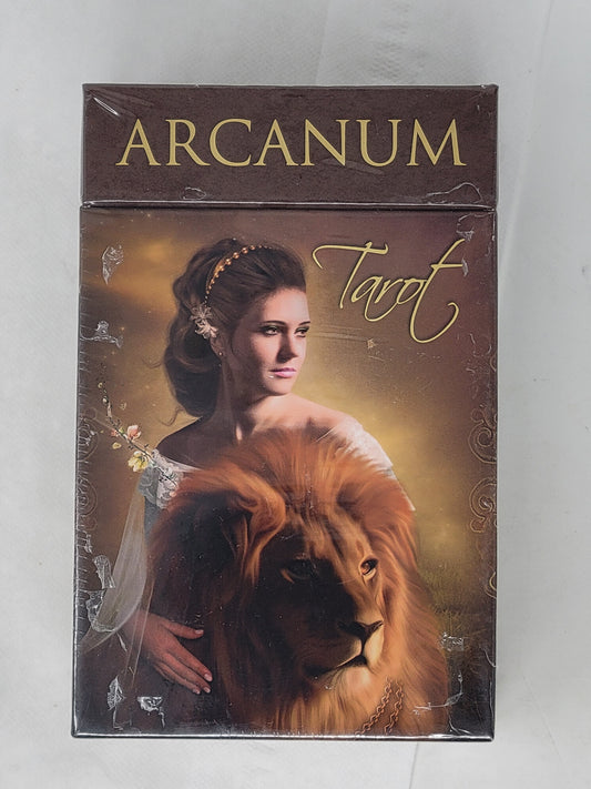 Arcanum Tarot by Renata Lechner