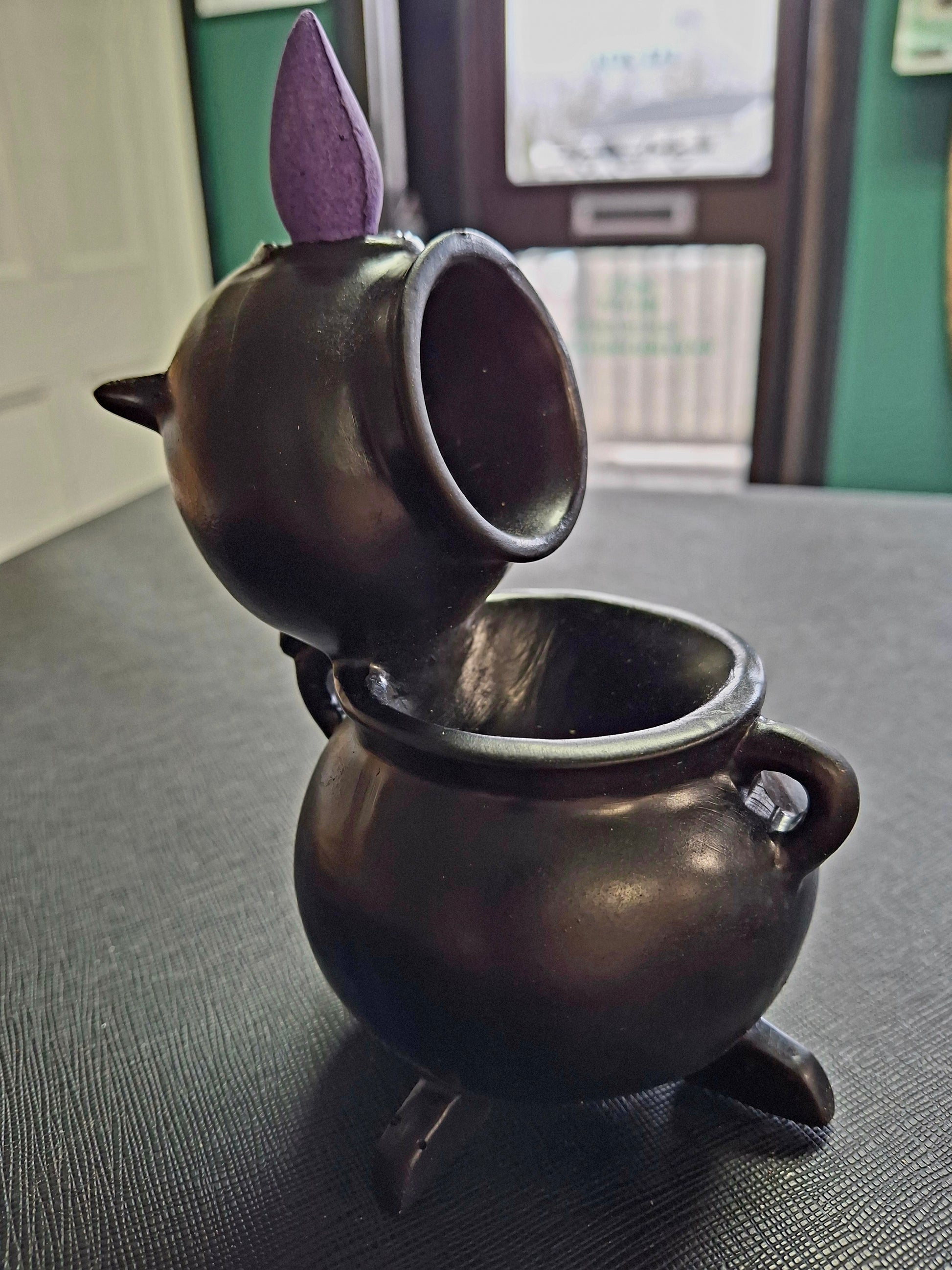 Cauldron Polyresin Handmade BACK FLOW Incense Cone Burner 5"x4"