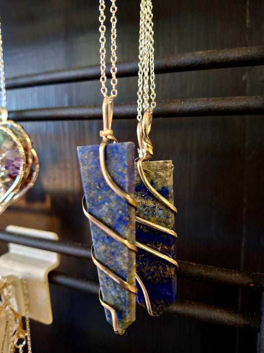 Flat Wire Wrapped Pendant - Lapis Lazuli