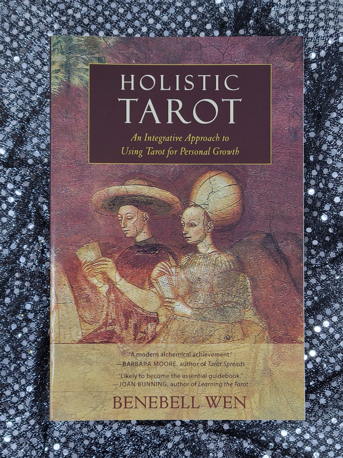 Holistic Tarot - Benebell Wen