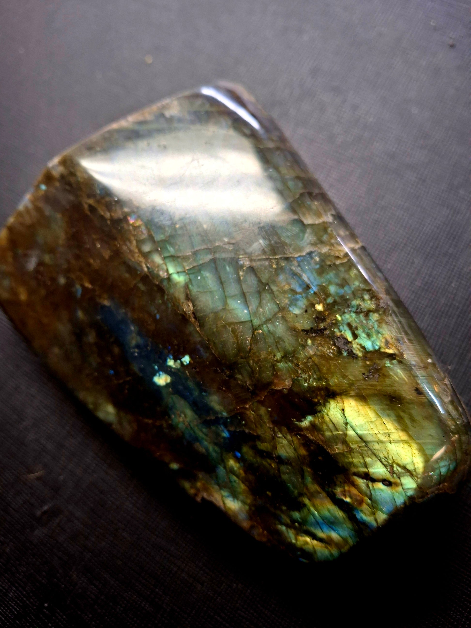 Labradorite Free Form