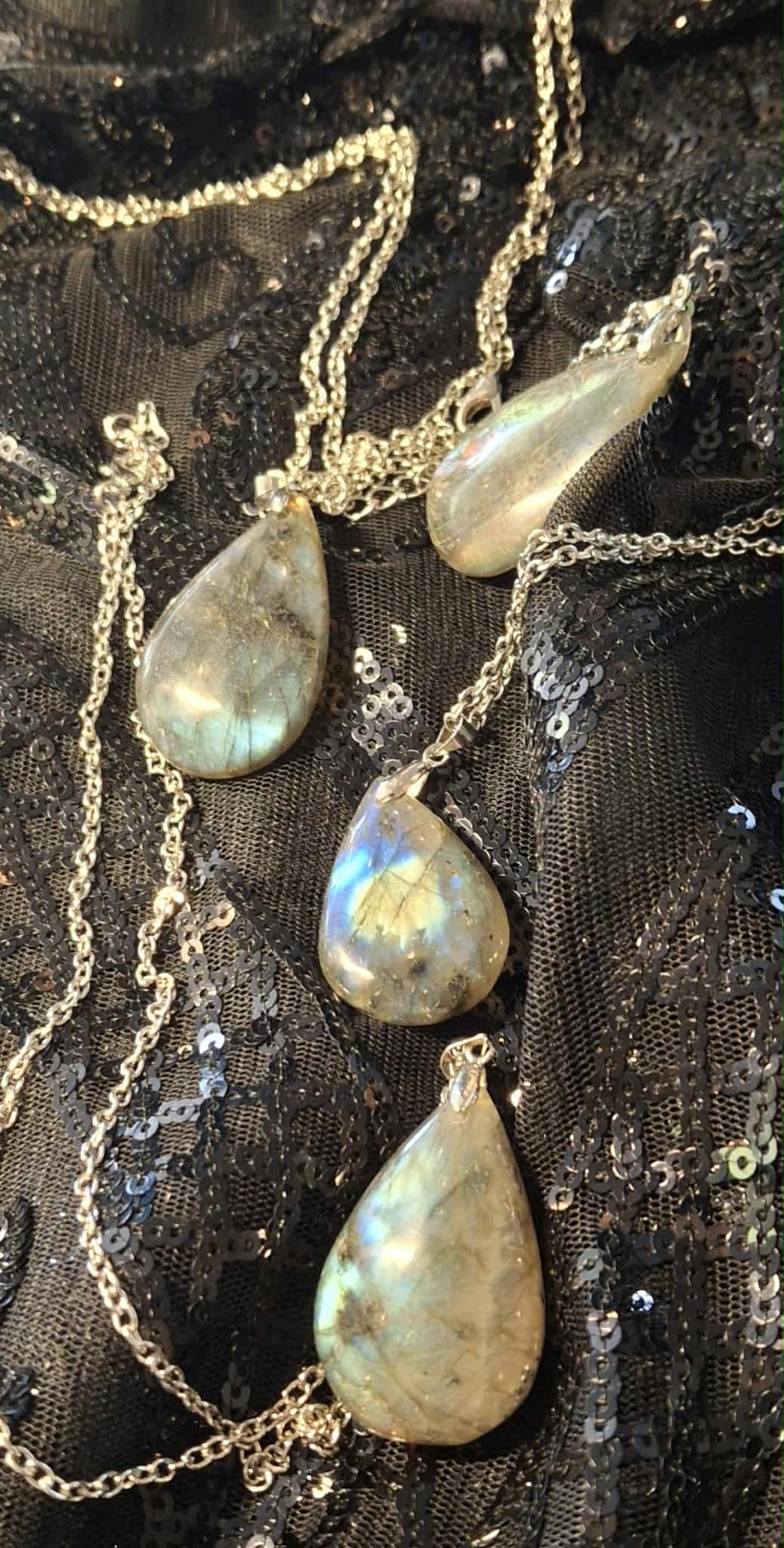 Labradorite Necklace (drilled w/chain)