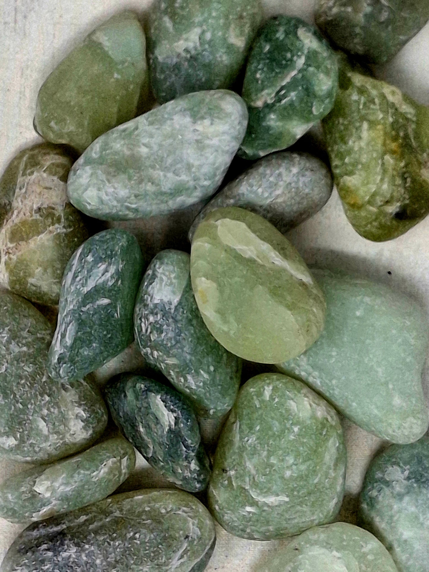 Light Jade Tumbled