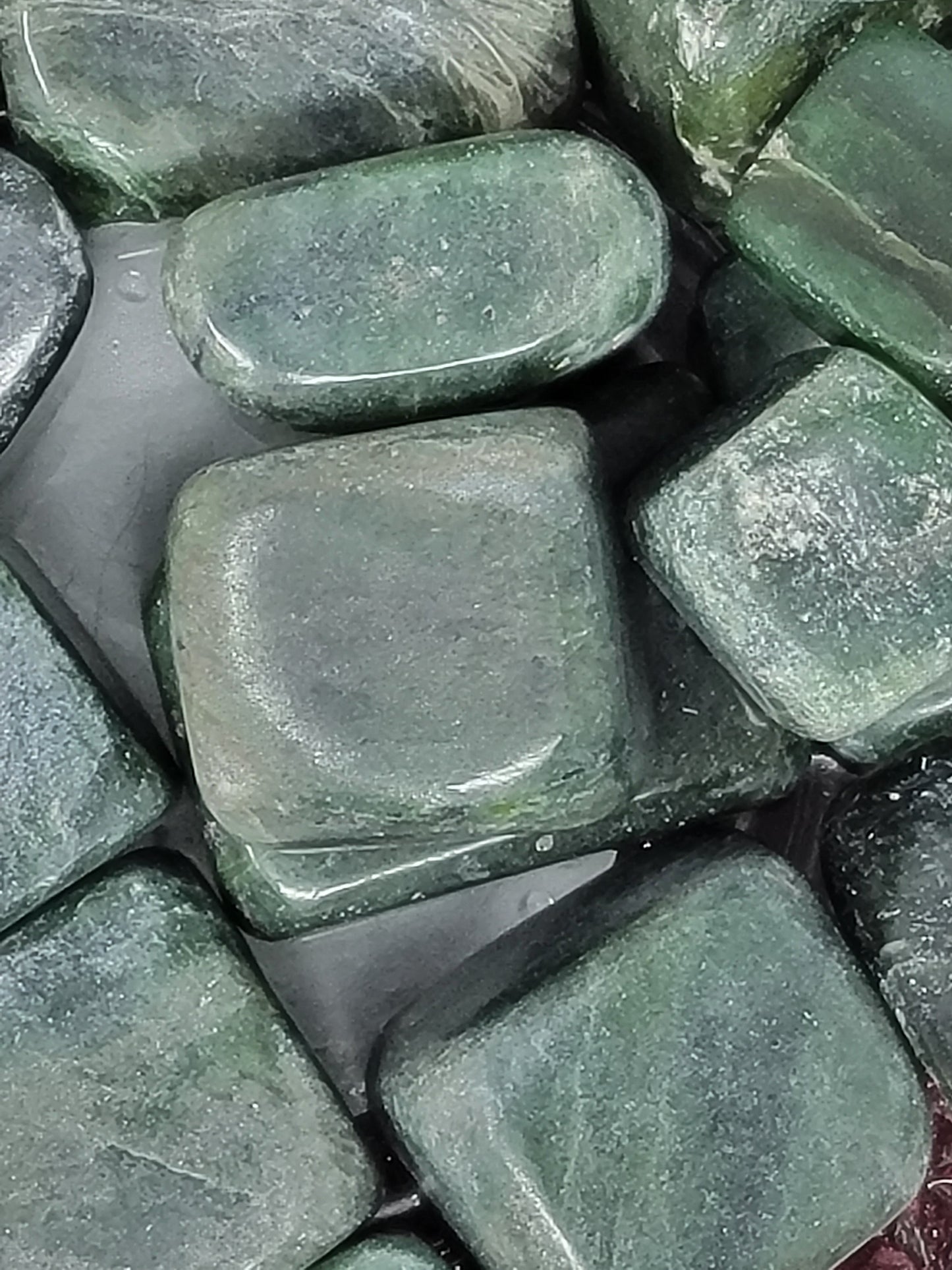 Nephrite Jade (Medium) Tumbled