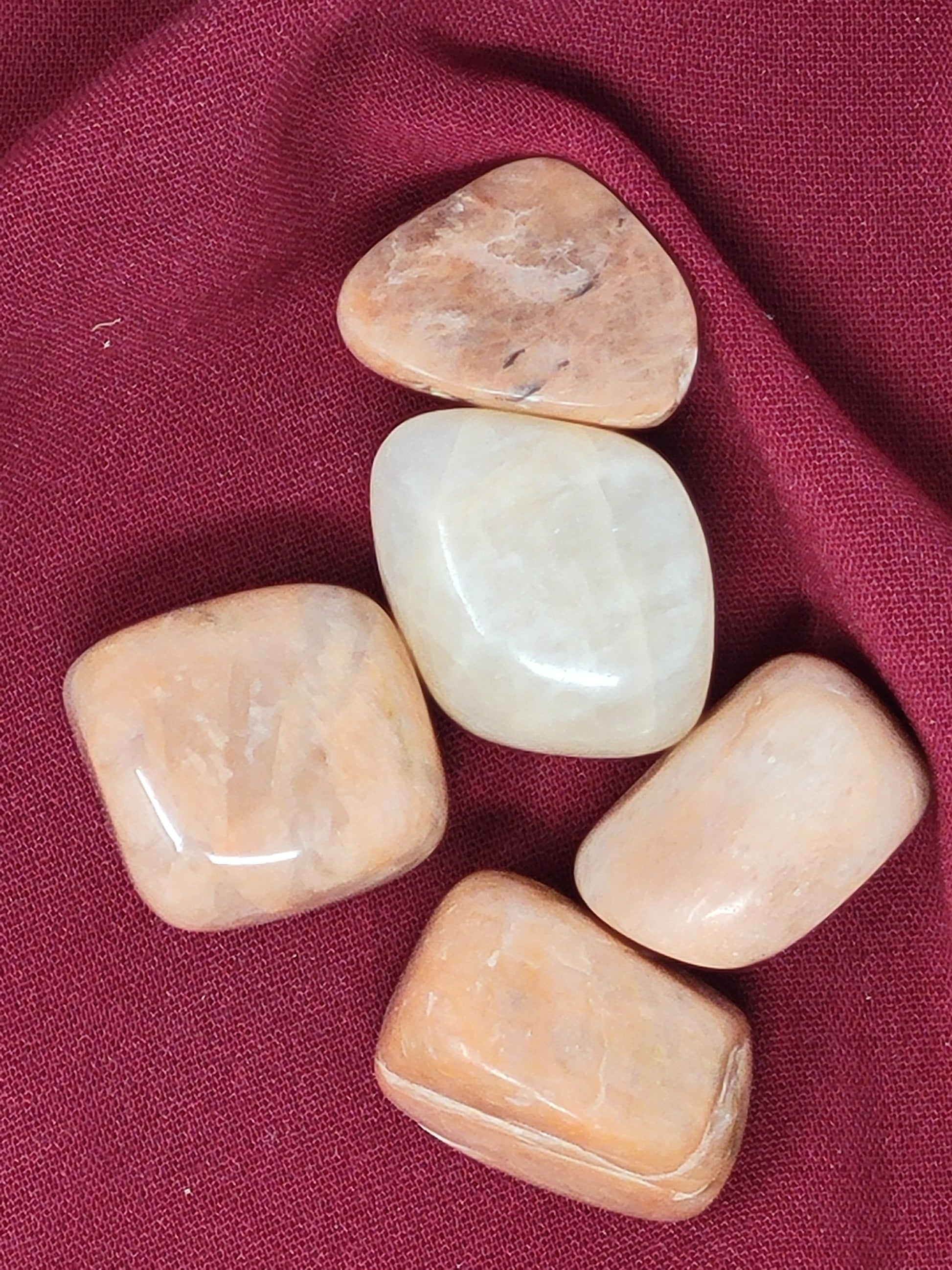 Peach Moonstone Tumbled