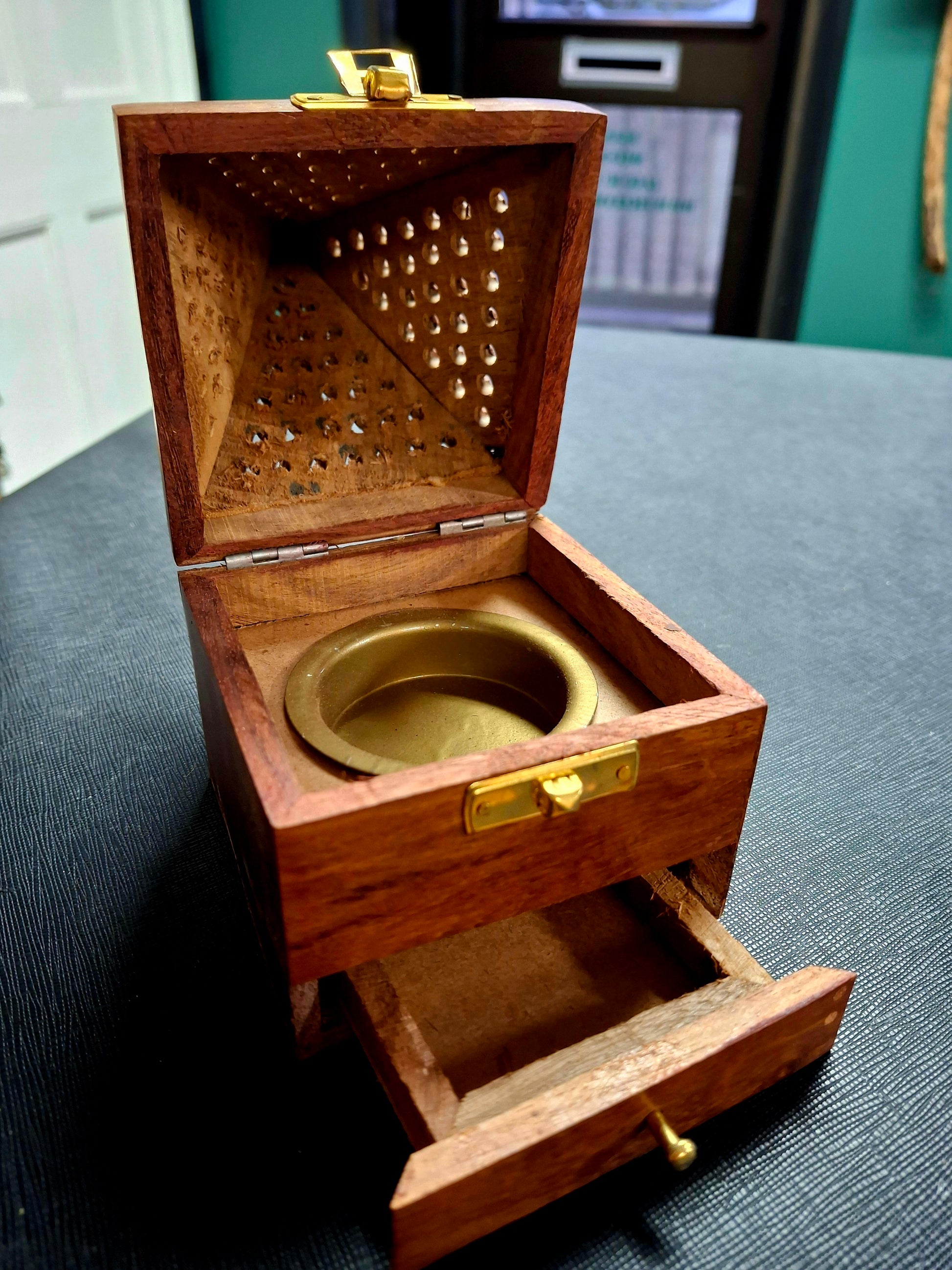 Pyramid Wood Incense Burner 3.5x5.6"