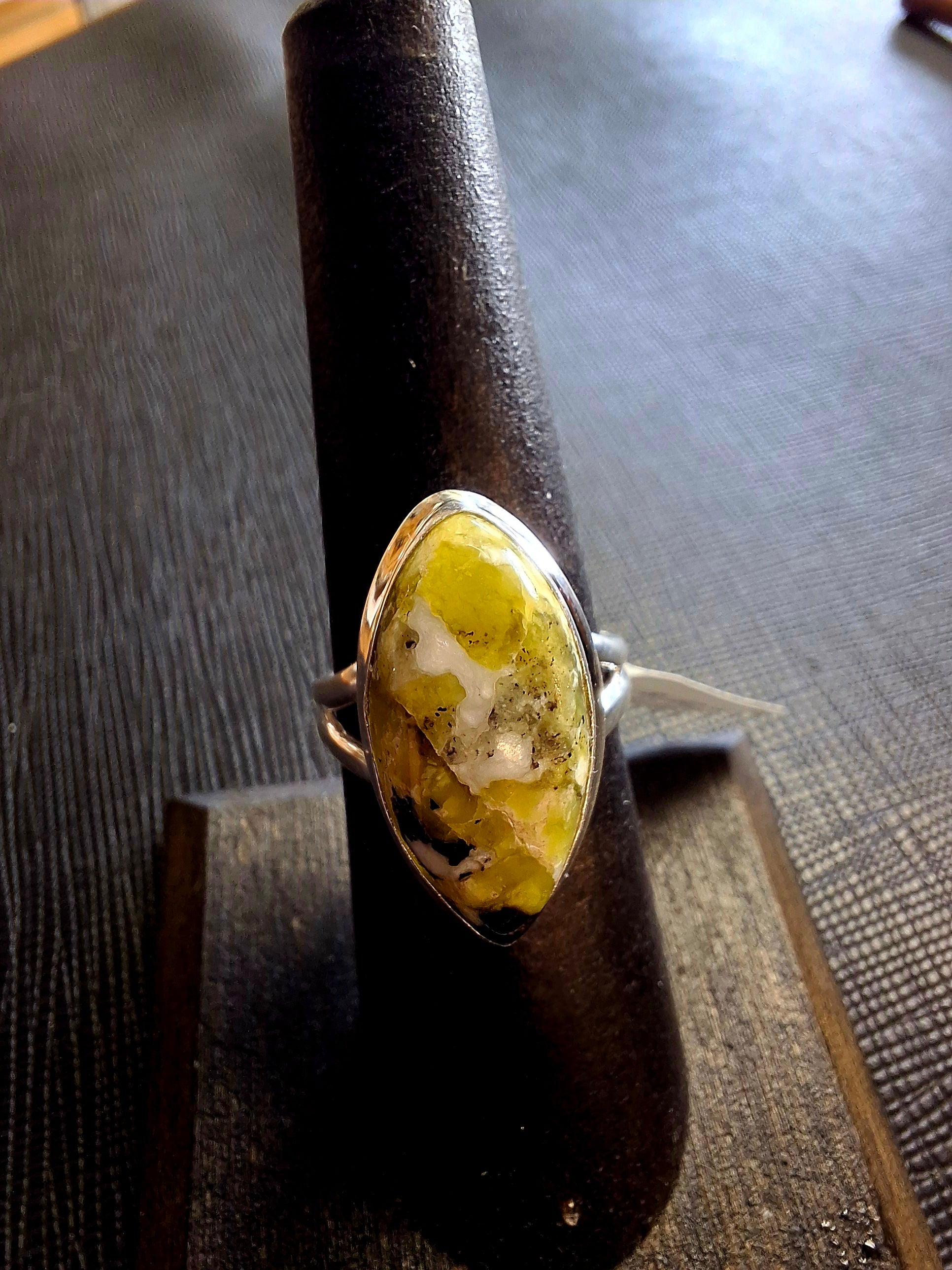 Ring - Lizardite in Silvaria (size 6)