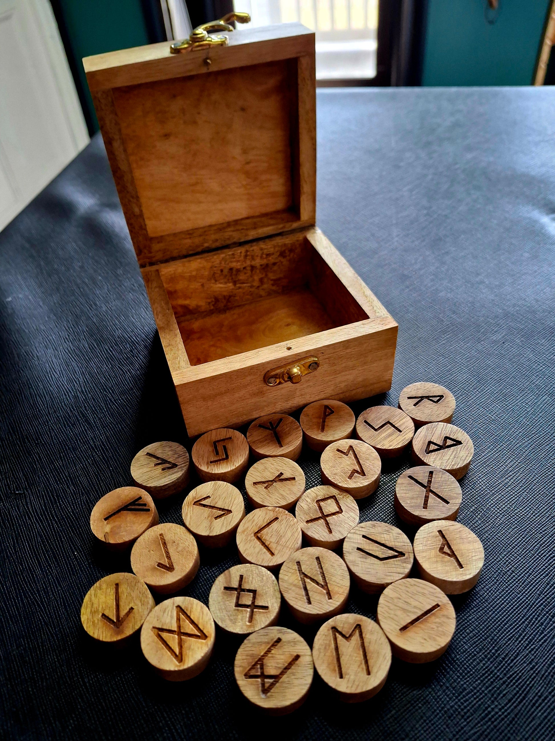 Rune Carved Wood Box 4"x4" with 24 Wooden Runes – Norse Viking Compass Design