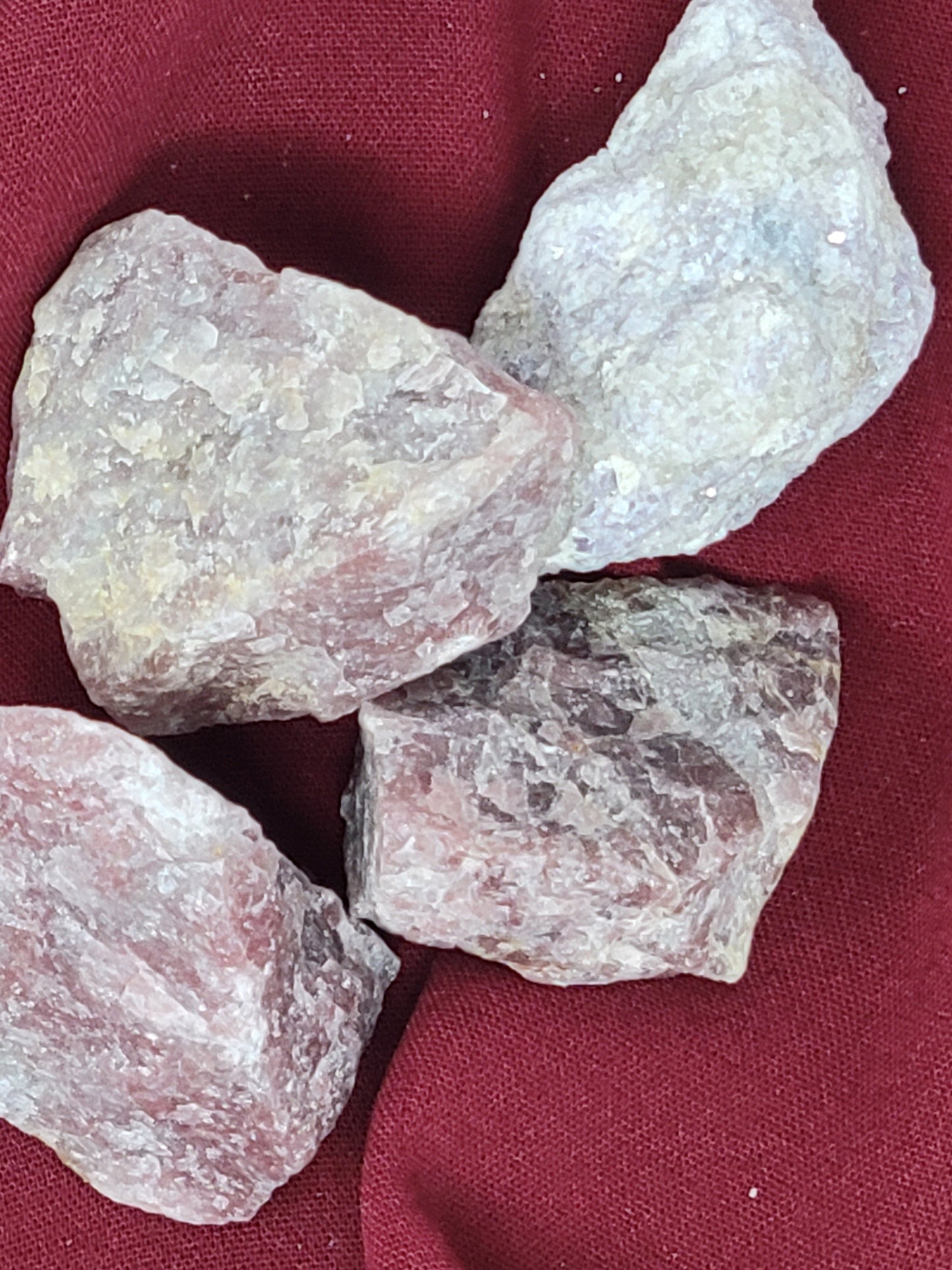 Strawberry Quartz Natural