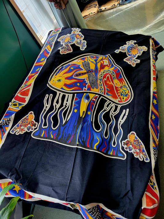 Tapestry Mushroom w/Frogs 135x220cm