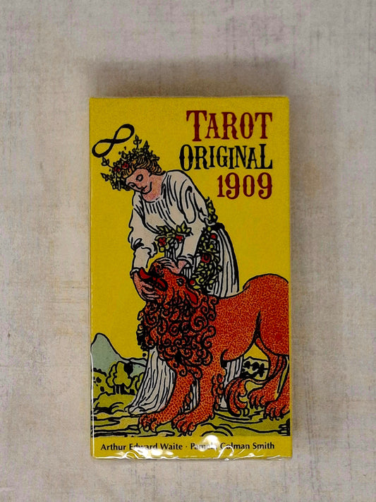 Tarot Original 1909 Deck by Arthur Edward Waite (Author), Pamela Colman Smith (Author), Sasha Graham (Author)