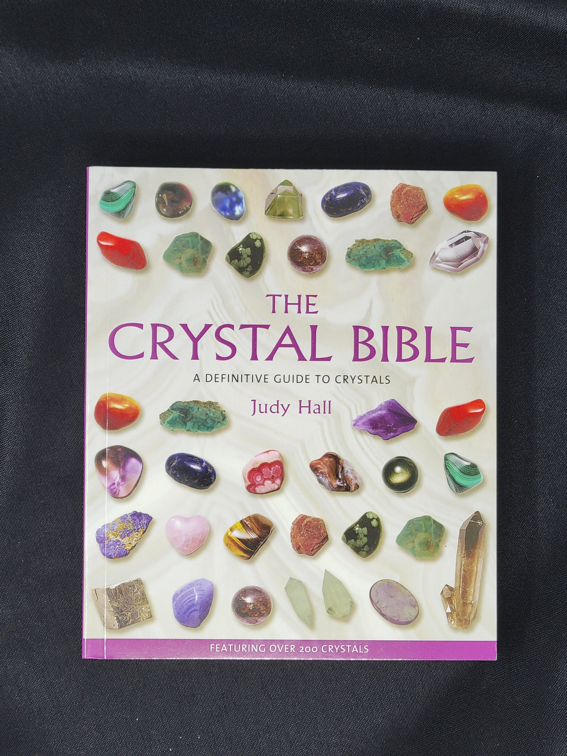 The Crystal Bible 1 by Judy Hall