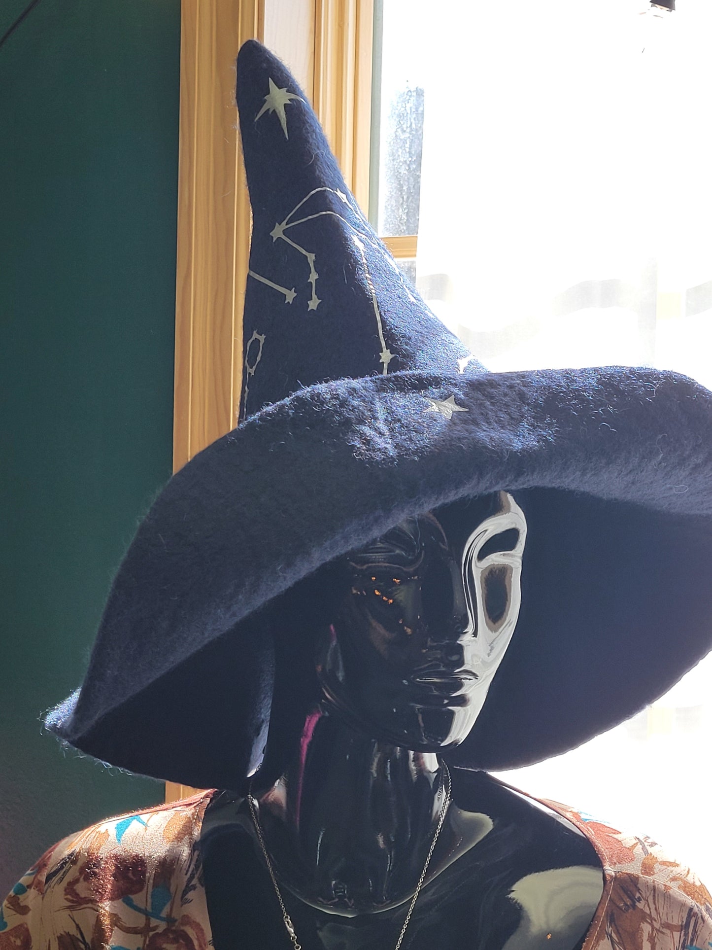 Wool Witch Hat Constellation (Blue)