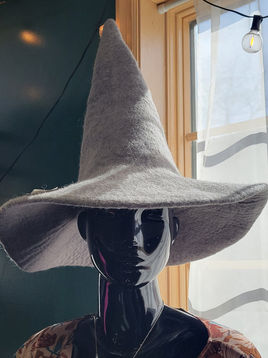Wool Witch Hat (Gray)